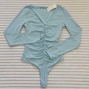 New with tags Abercrombie long sleeve bodysuit-x-small